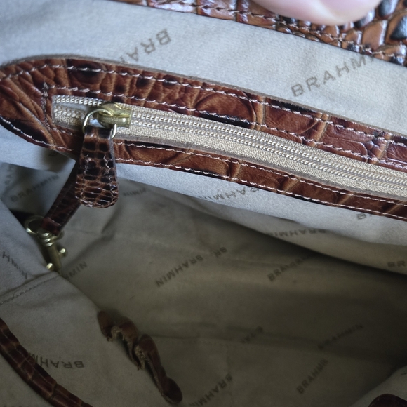 Brahmin Tan and Silver Crocodile Crossbody Bag - Picture 12 of 13